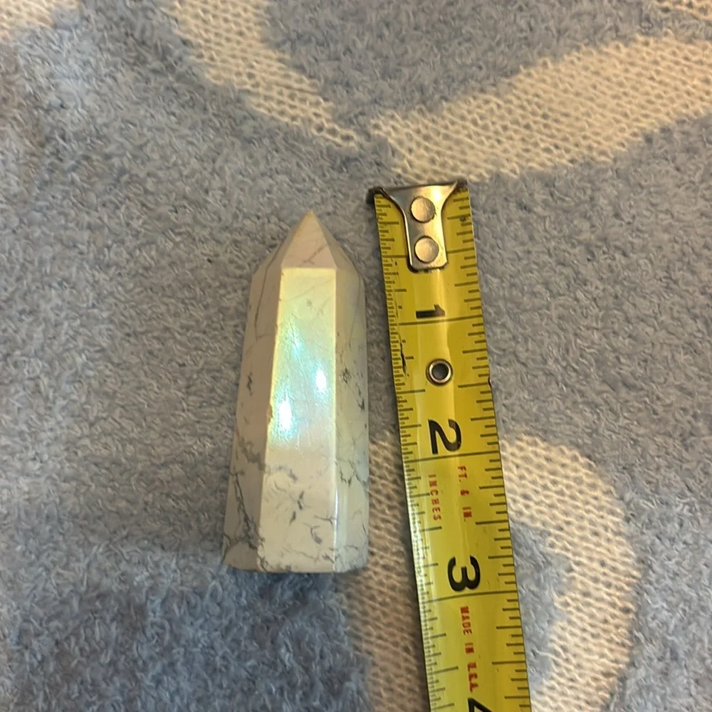 Howlite Tower - Picture 3 of 4